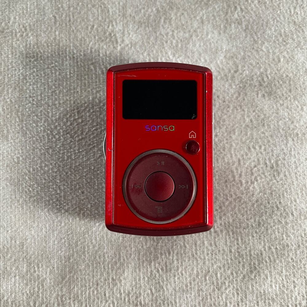 Vintage SanDisk Sansa Clip 2GB MP3 Player Red SDMX11R PARTS UNTESTED